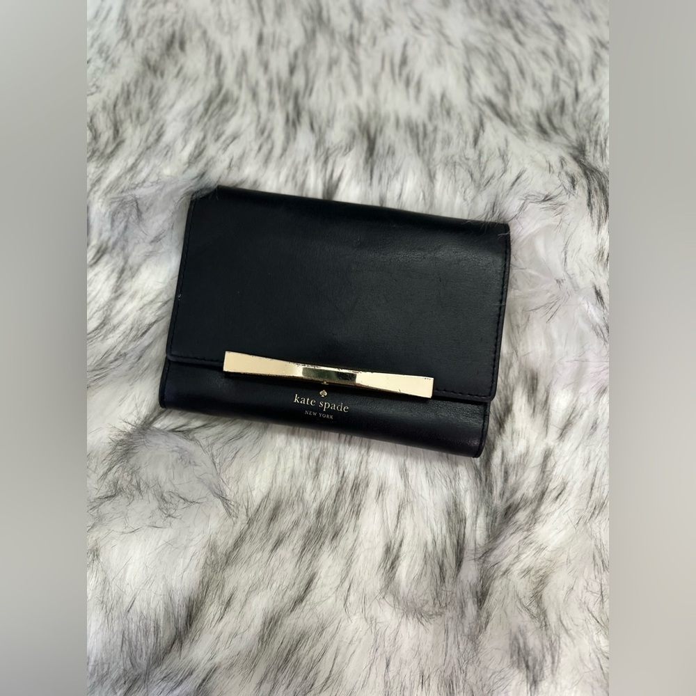 Kate Spade Camden Way Callie Leather Trifold Wallet (Black)